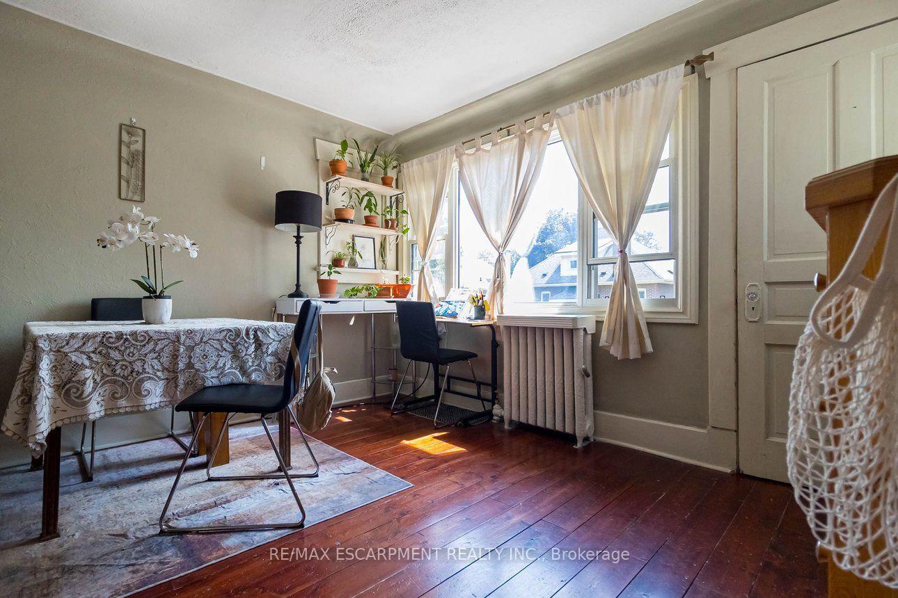 Photo 33 of 121 Eastbourne Avenue, Hamilton, St. Clair — HOMEH