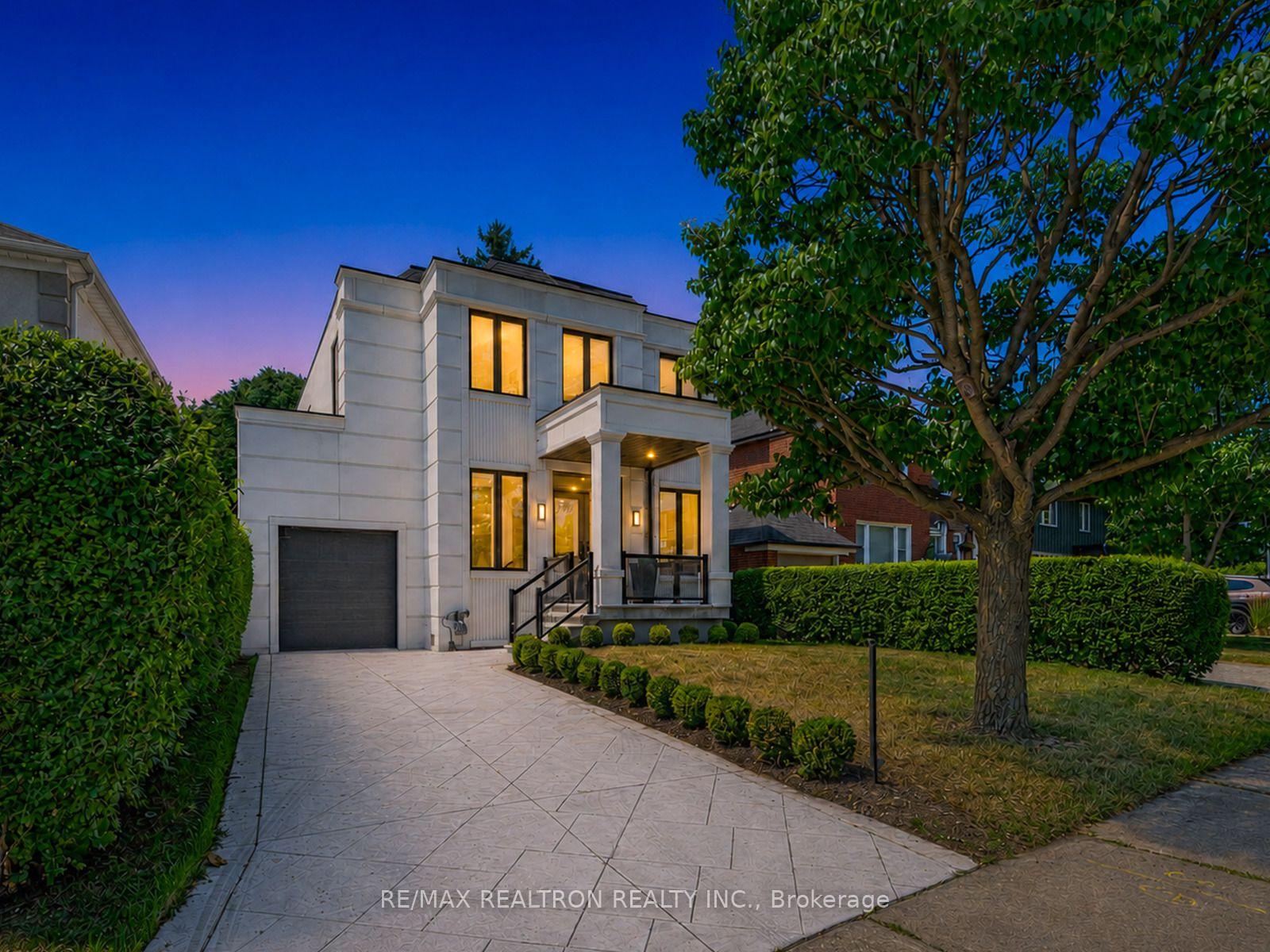 Photo of 303 Ridley Boulevard
