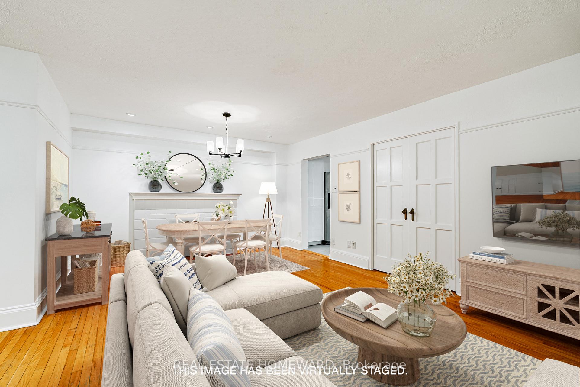 Photo 9 of Unit 206, 100 Oriole Parkway, Toronto, Forest Hill South — HOMEH