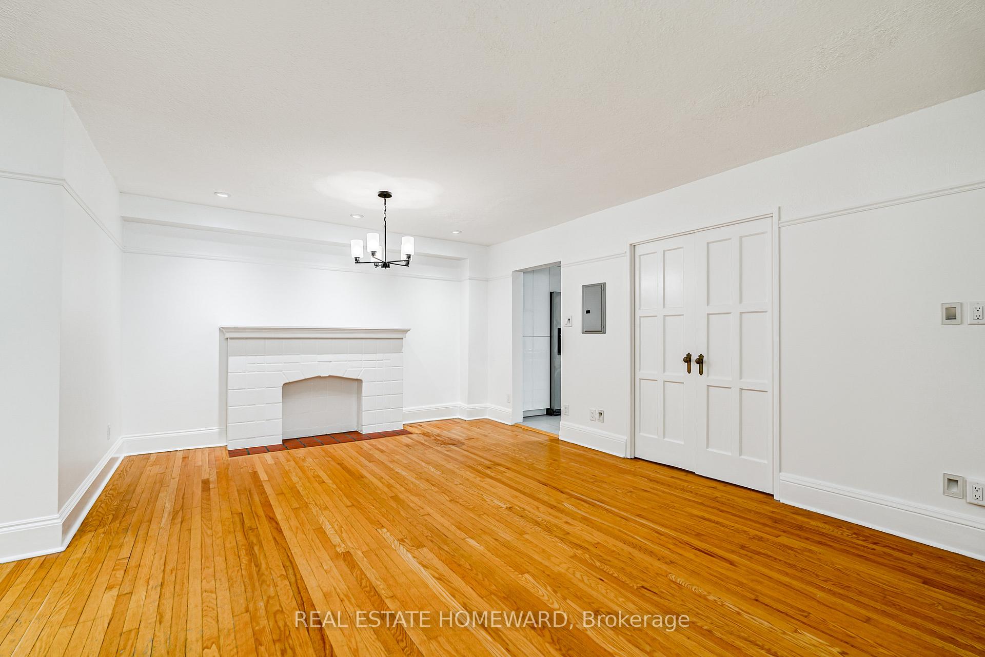 Photo 11 of Unit 206, 100 Oriole Parkway, Toronto, Forest Hill South — HOMEH