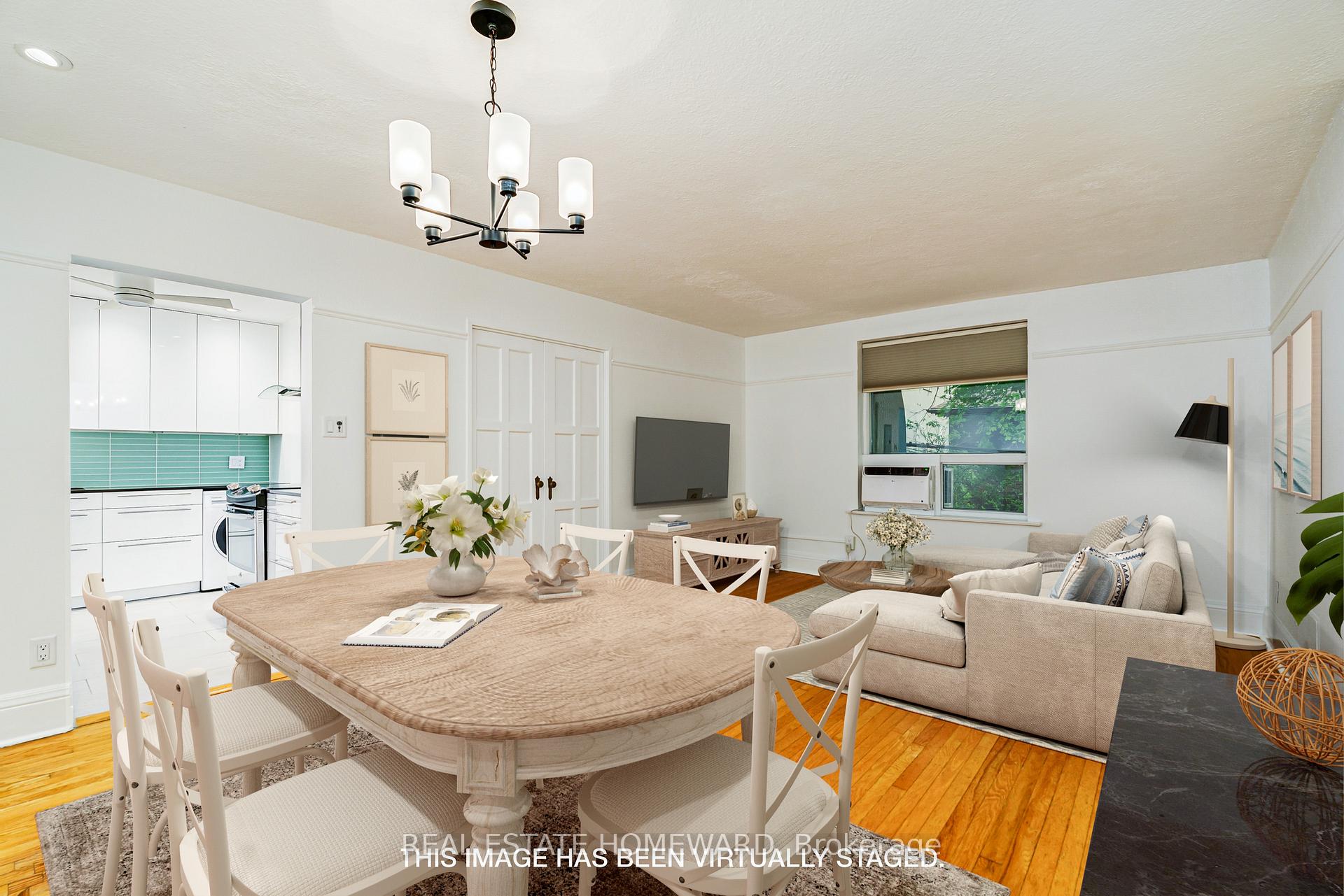 Photo 12 of Unit 206, 100 Oriole Parkway, Toronto, Forest Hill South — HOMEH