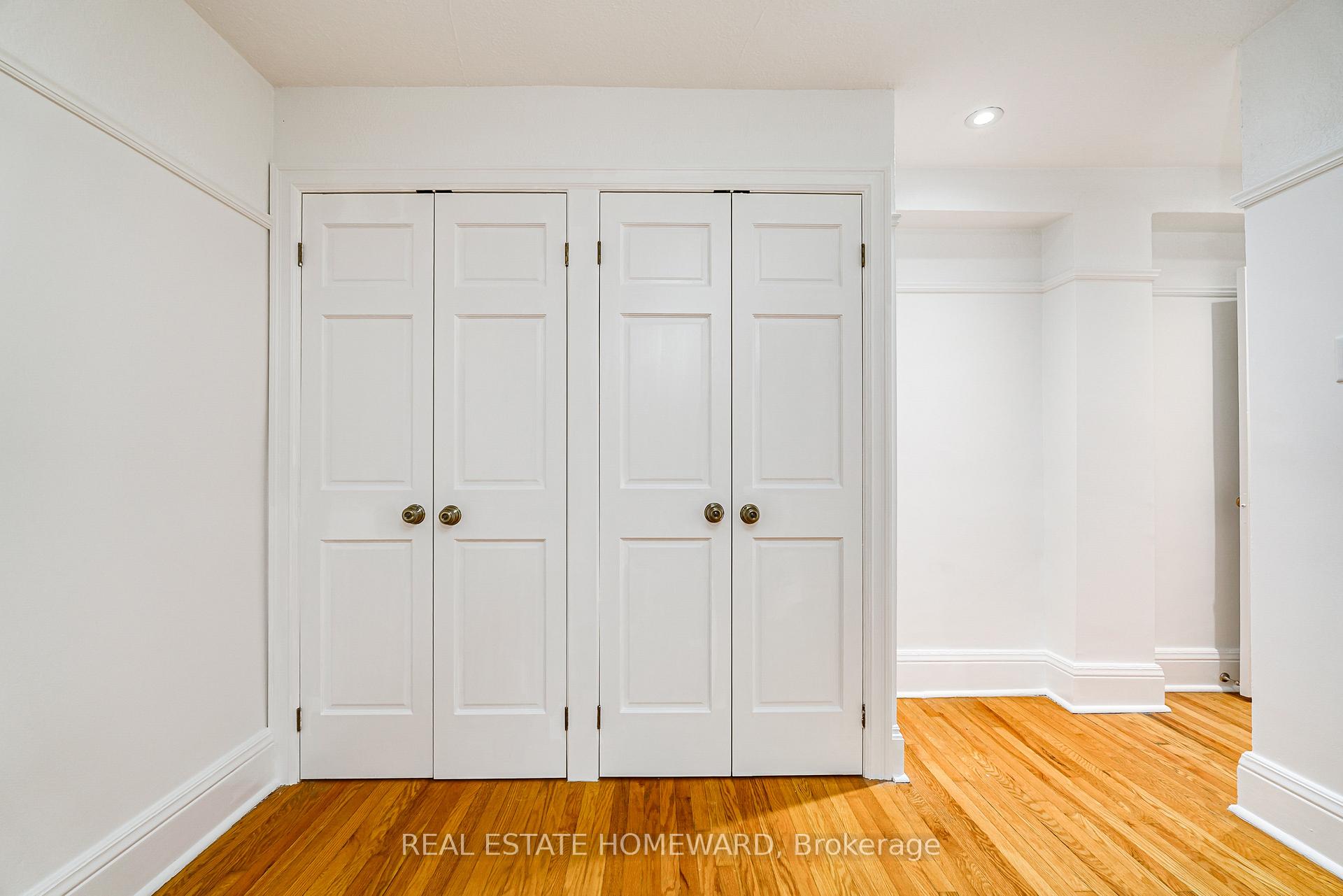 Photo 27 of Unit 206, 100 Oriole Parkway, Toronto, Forest Hill South — HOMEH