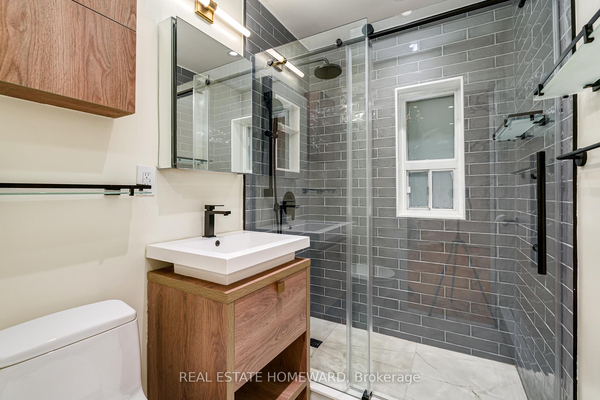Photo 33 of Unit 206, 100 Oriole Parkway, Toronto, Forest Hill South — HOMEH