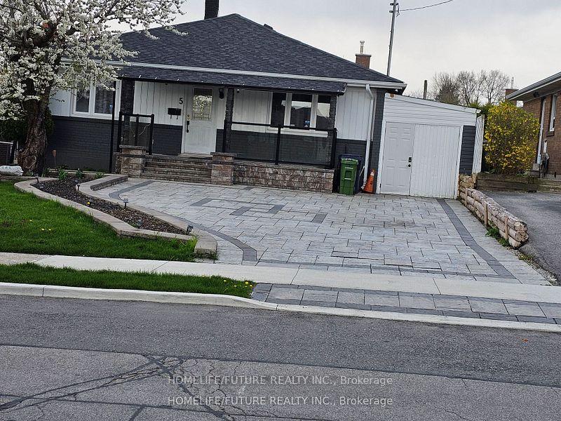 Front of Unit Main, 5 Sherwood Avenue