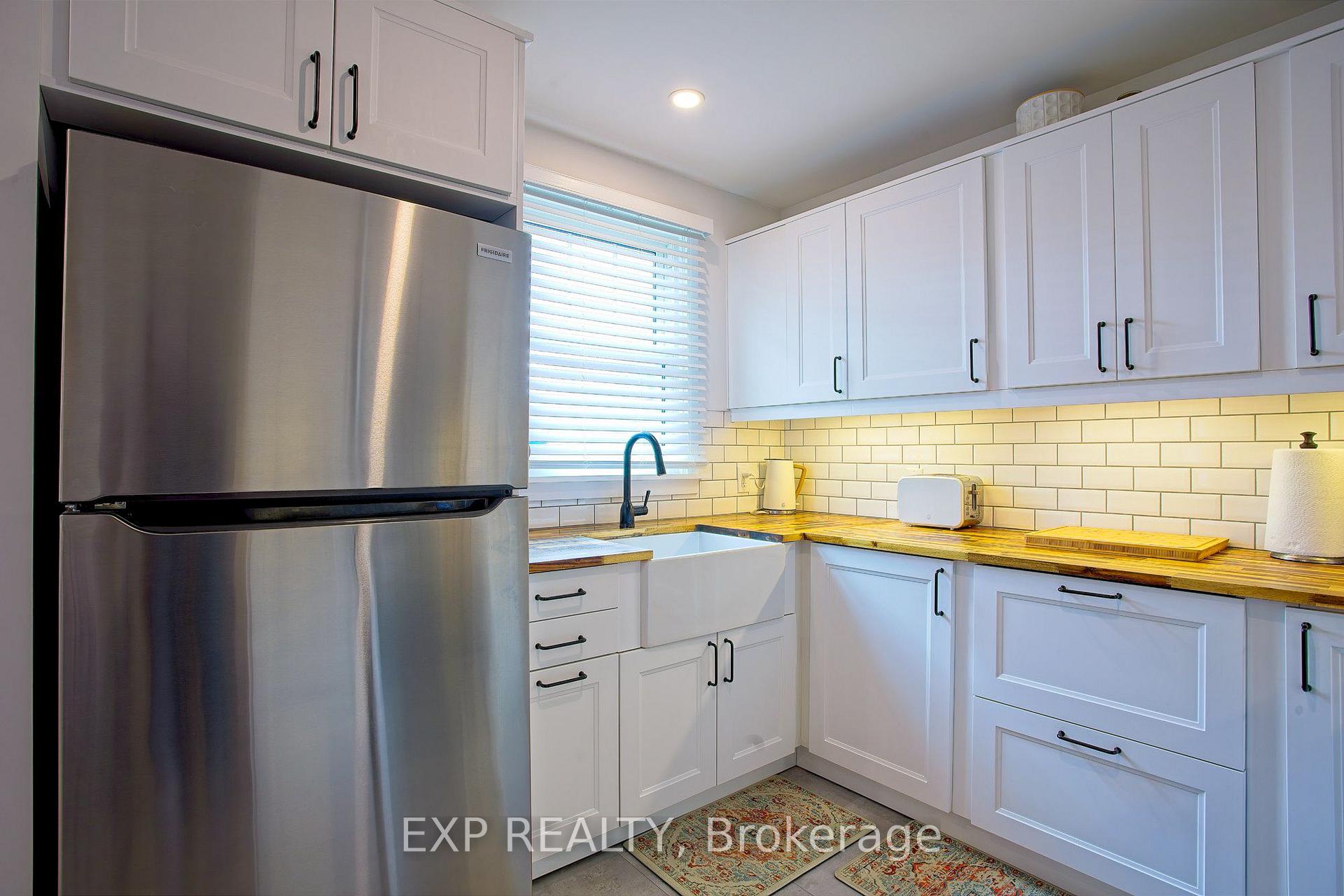 Photo 7 of 22 East 11th Street, Hamilton, Inch Park — HOMEH