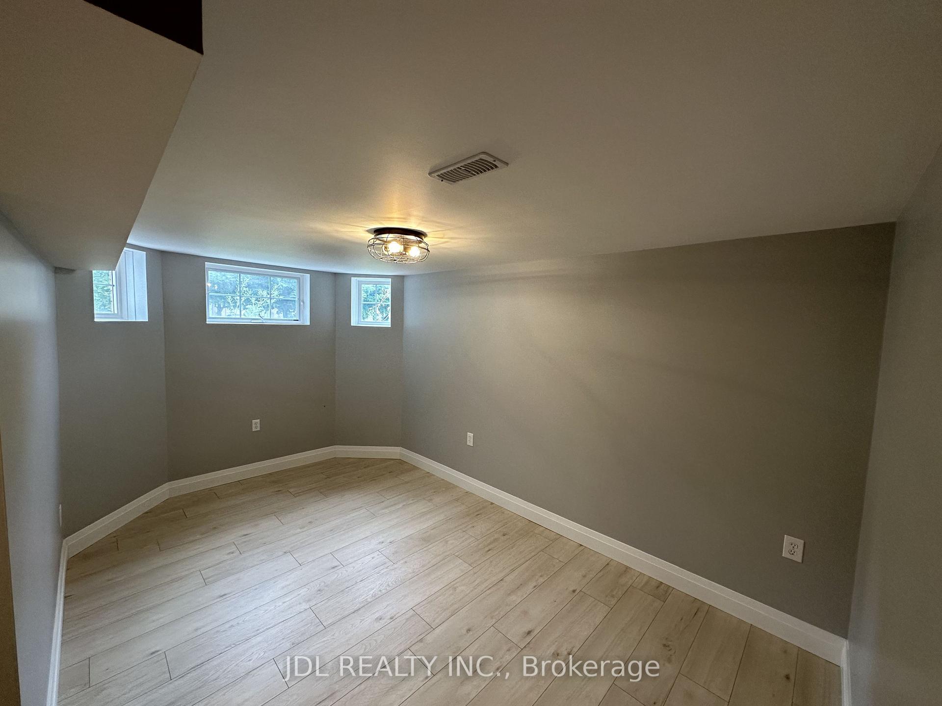 Photo 8 of Unit Basement, 46 Monique Crescent N, Barrie, East Bayfield — HOMEH