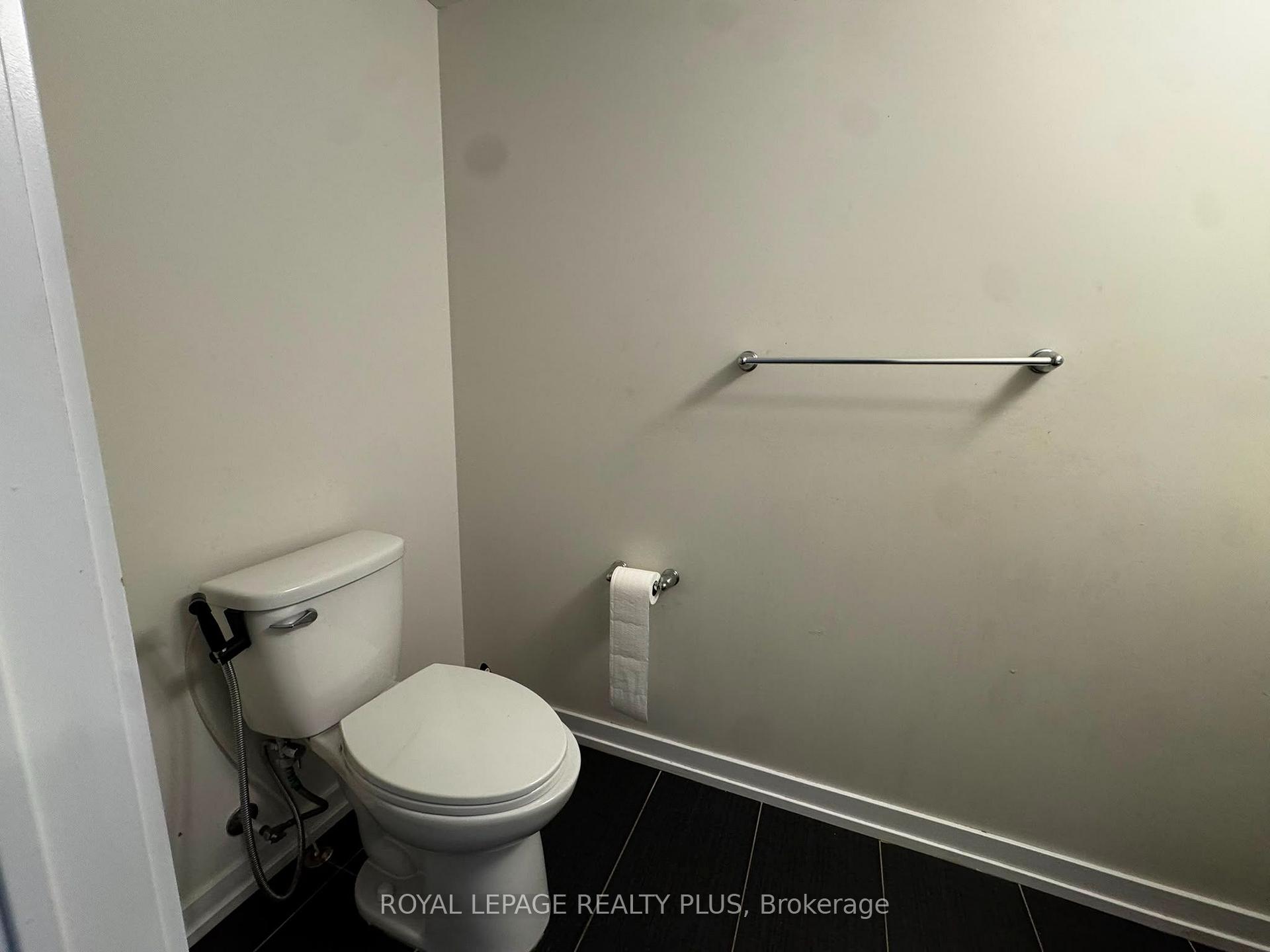 Photo 24 of 4 Prestwick Street, Hamilton, Stoney Creek Mountain — HOMEH