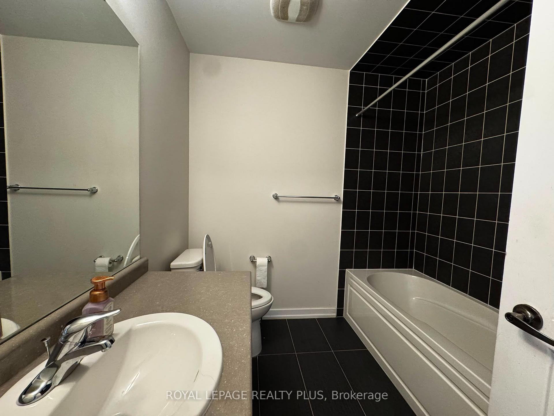 Photo 50 of 4 Prestwick Street, Hamilton, Stoney Creek Mountain — HOMEH