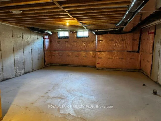 Photo 61 of 4 Prestwick Street, Hamilton, Stoney Creek Mountain — HOMEH