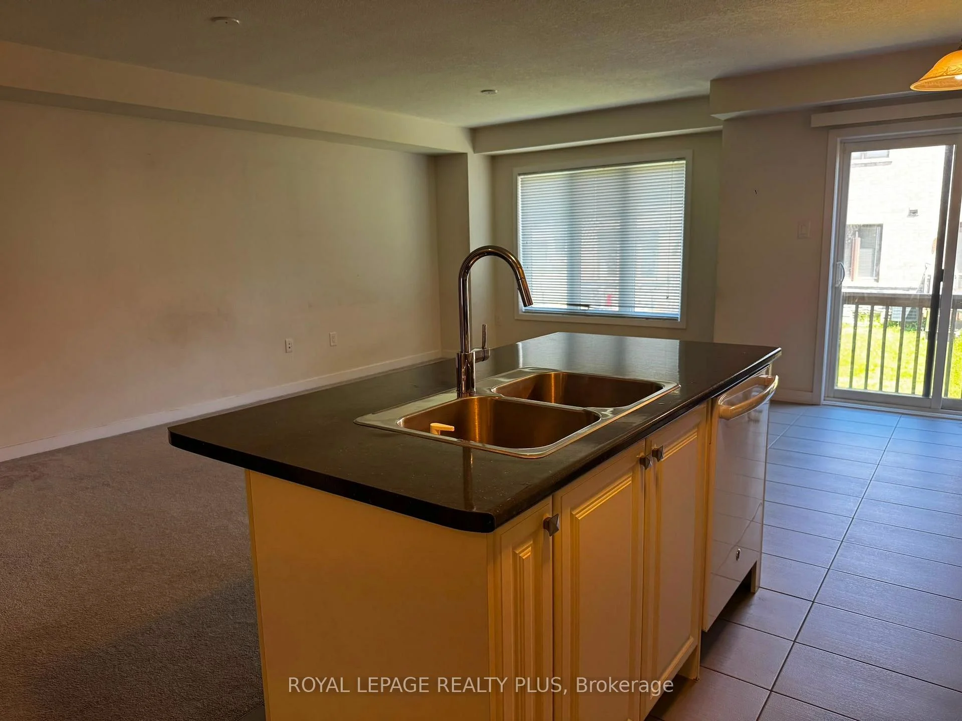 Photo 19 of 4 Prestwick Street, Hamilton, Stoney Creek Mountain — HOMEH