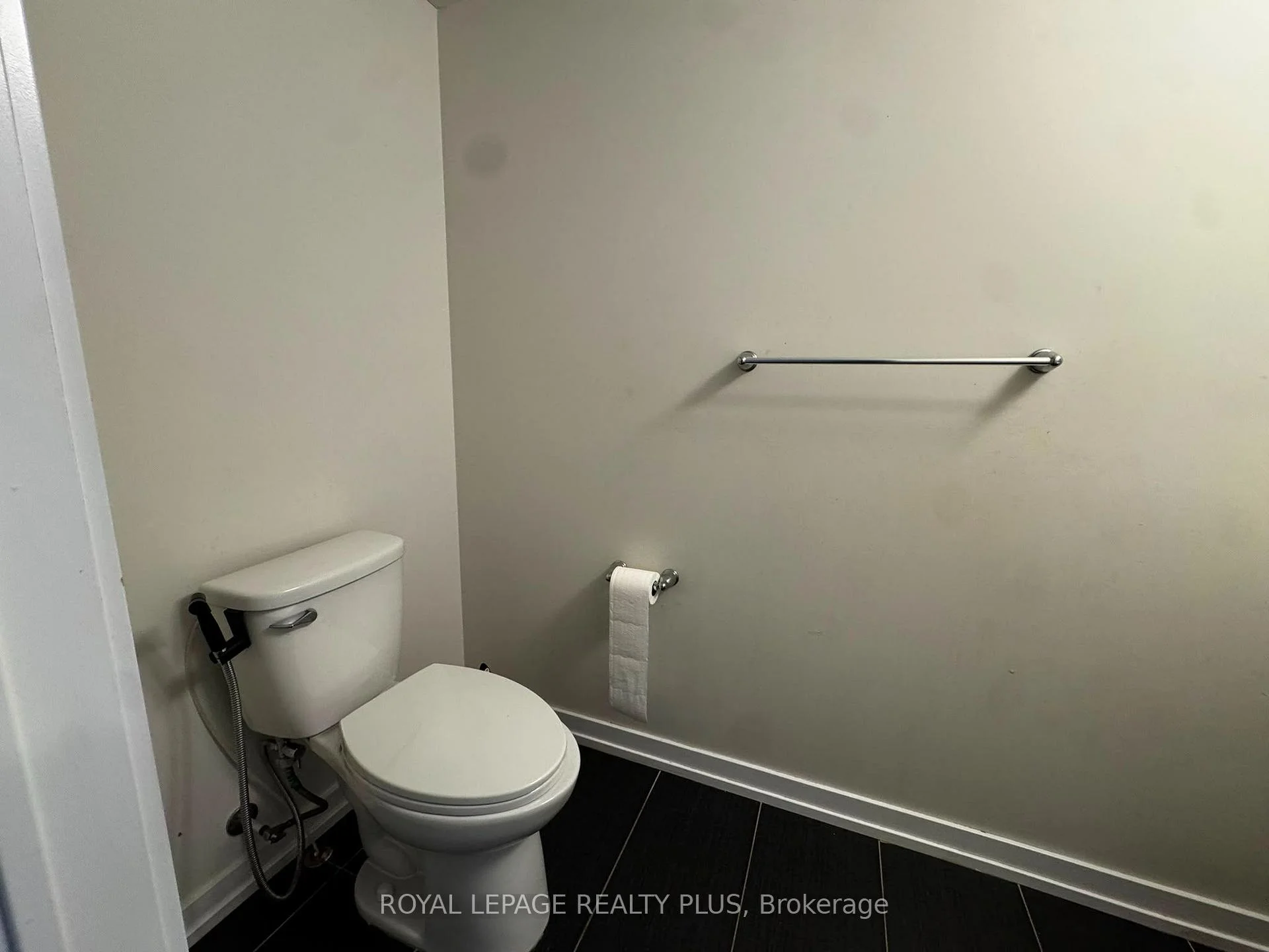 Photo 25 of 4 Prestwick Street, Hamilton, Stoney Creek Mountain — HOMEH