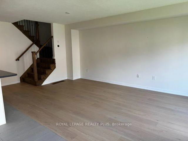 Photo 29 of 4 Prestwick Street, Hamilton, Stoney Creek Mountain — HOMEH
