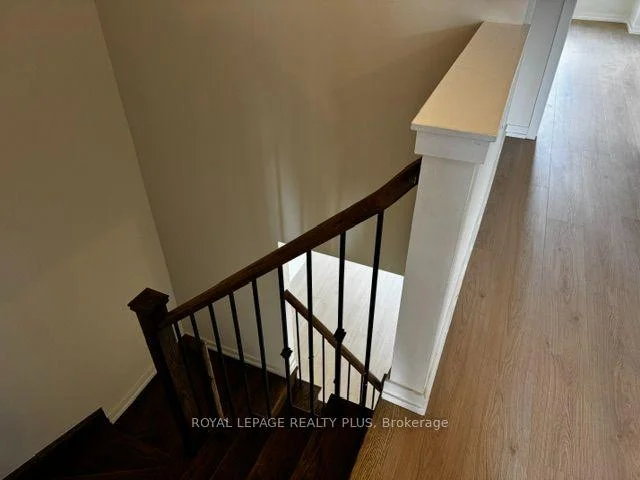 Photo 31 of 4 Prestwick Street, Hamilton, Stoney Creek Mountain — HOMEH