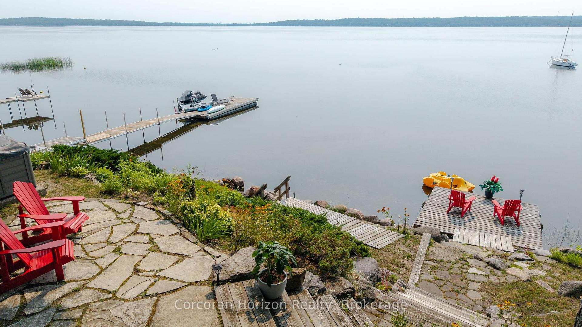 Photo 11 of 380 Robins Point Road, Tay, Victoria Harbour — HOMEH