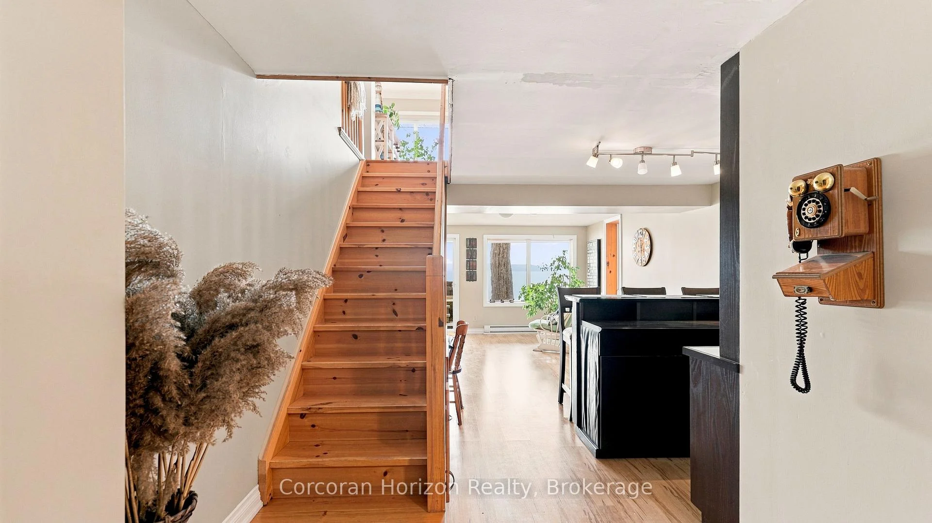 Photo 44 of 380 Robins Point Road, Tay, Victoria Harbour — HOMEH