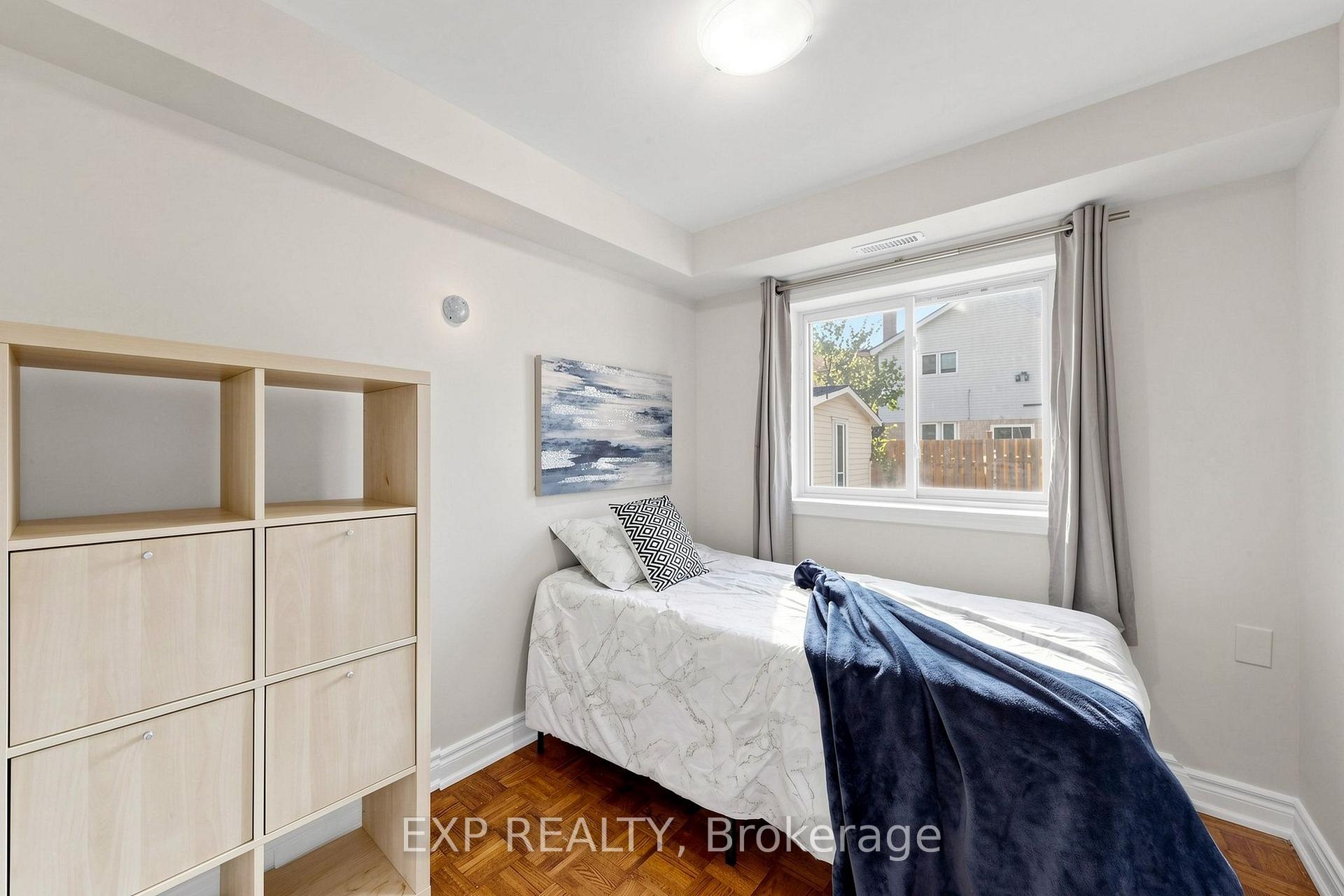 Photo 43 of 29 Mikado Crescent N, Brampton, Central Park — HOMEH