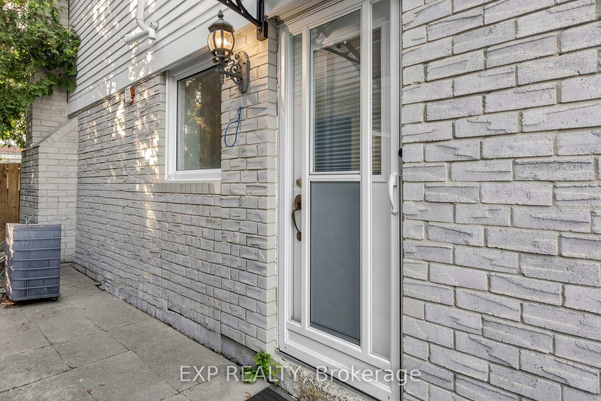 Photo 49 of 29 Mikado Crescent N, Brampton, Central Park — HOMEH
