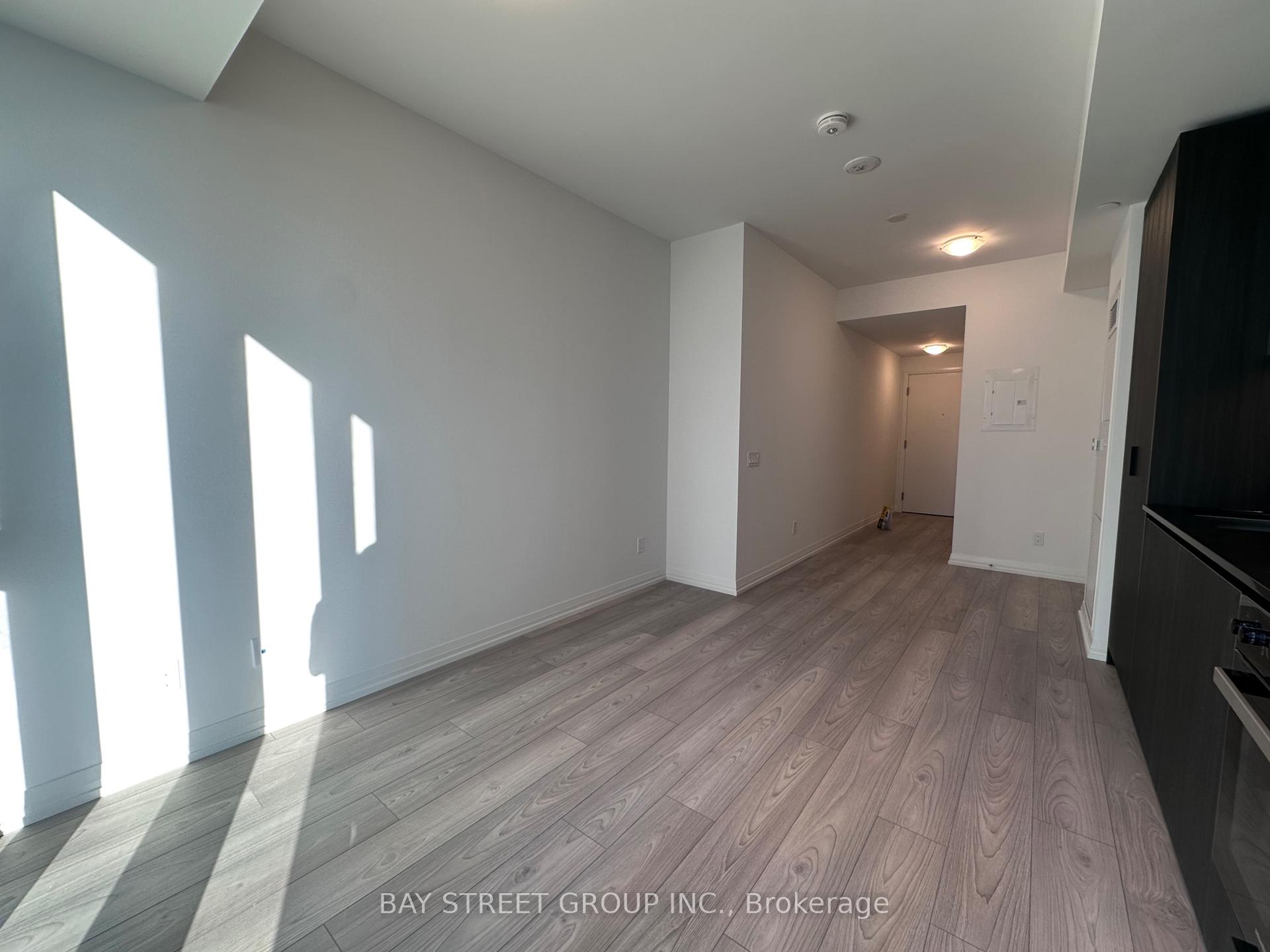 Photo 4 of Unit 1902, 400 King Street W, Toronto, Waterfront Communities — HOMEH
