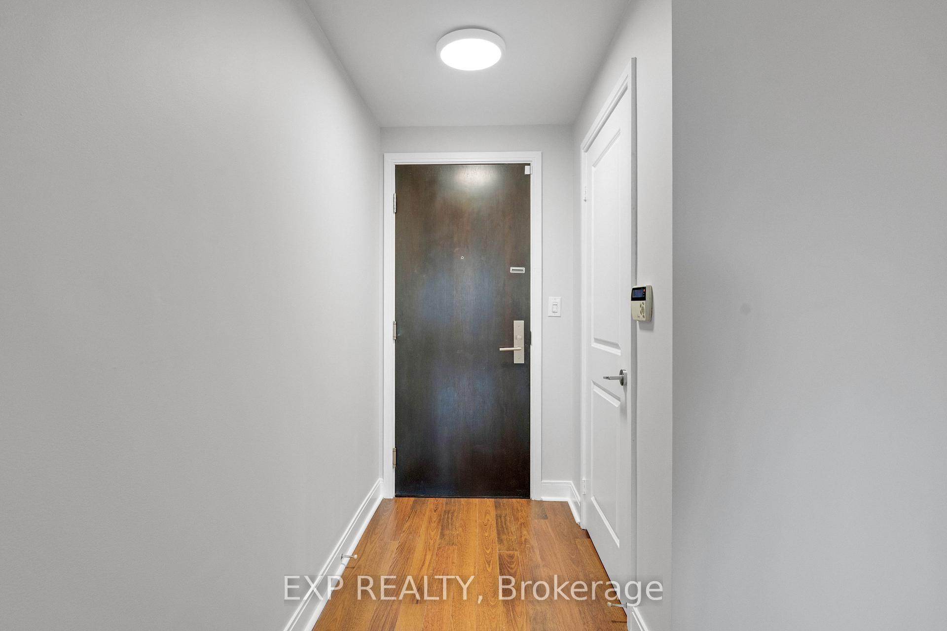 Photo 5 of Unit 1803, 60 Absolute Avenue, Mississauga, City Centre — HOMEH