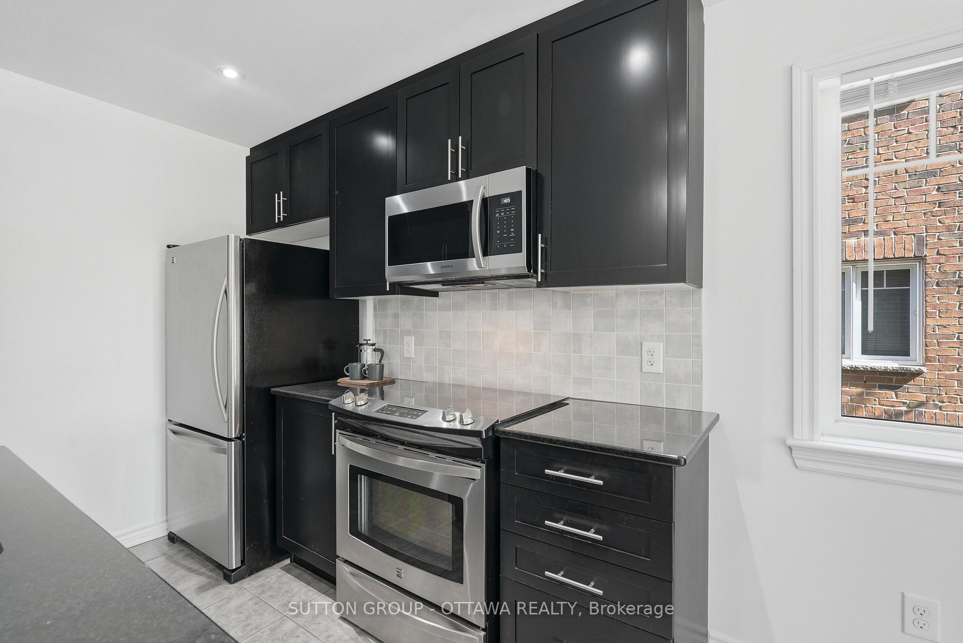 Photo 9 of 2563 Longfields Drive, Ottawa, Barrhaven - Stonebridge — HOMEH