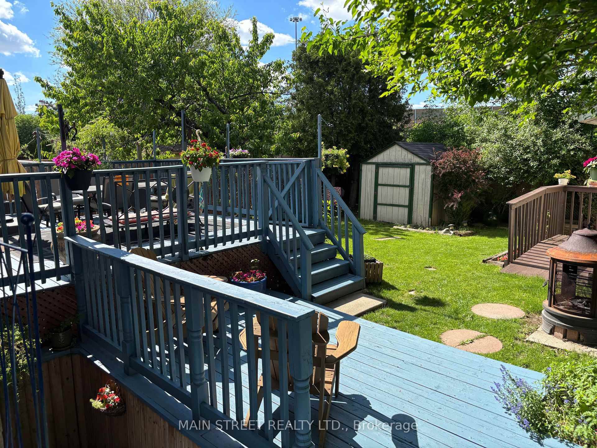 Photo 2 of 14 Westhampton Drive, Etobicoke, Kingsview Village-The Westway — HOMEH