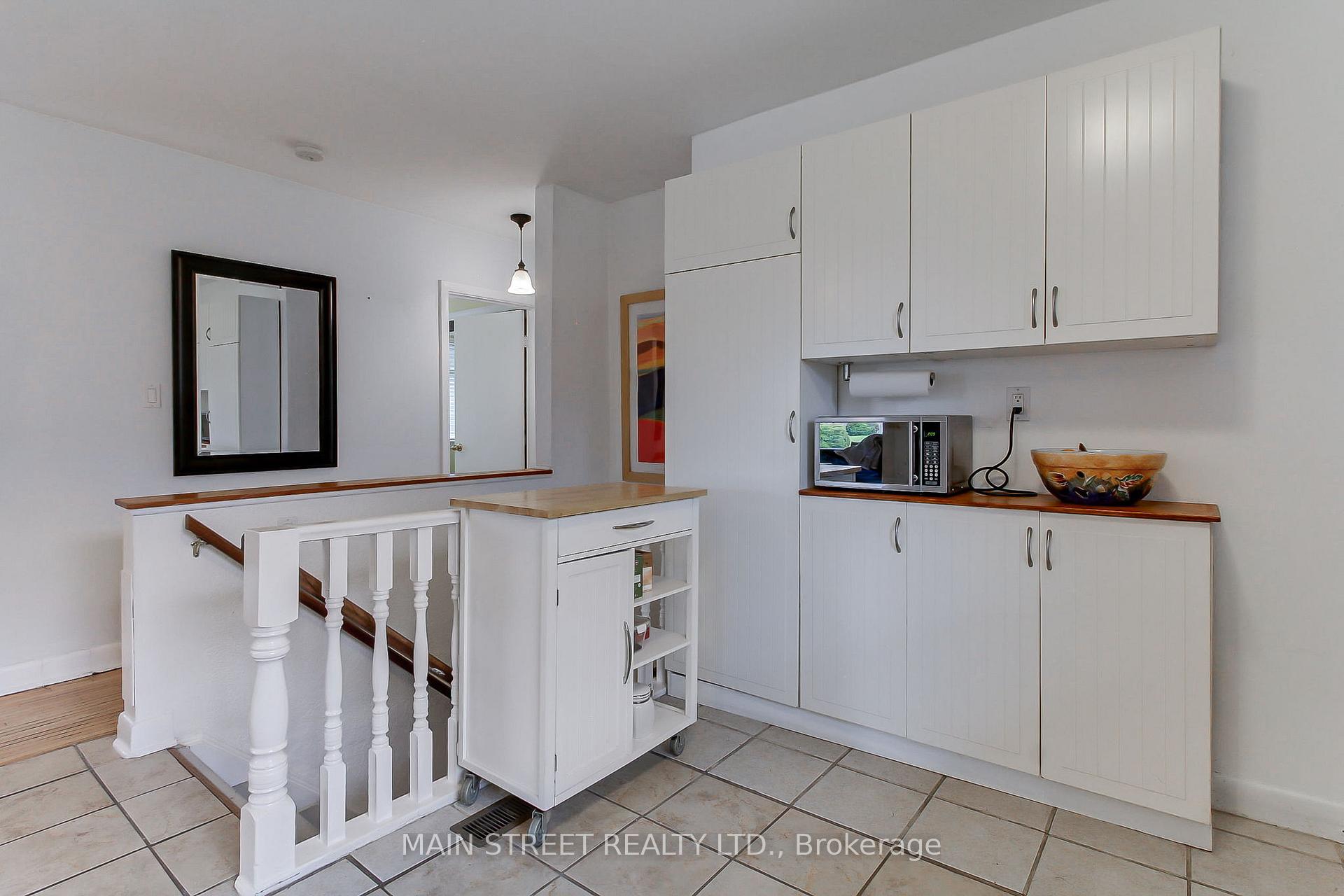 Photo 15 of 14 Westhampton Drive, Etobicoke, Kingsview Village-The Westway — HOMEH