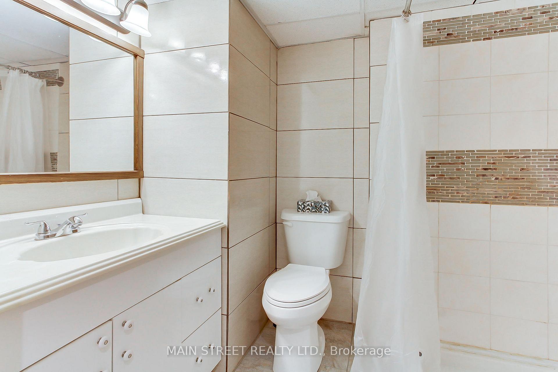 Photo 37 of 14 Westhampton Drive, Etobicoke, Kingsview Village-The Westway — HOMEH