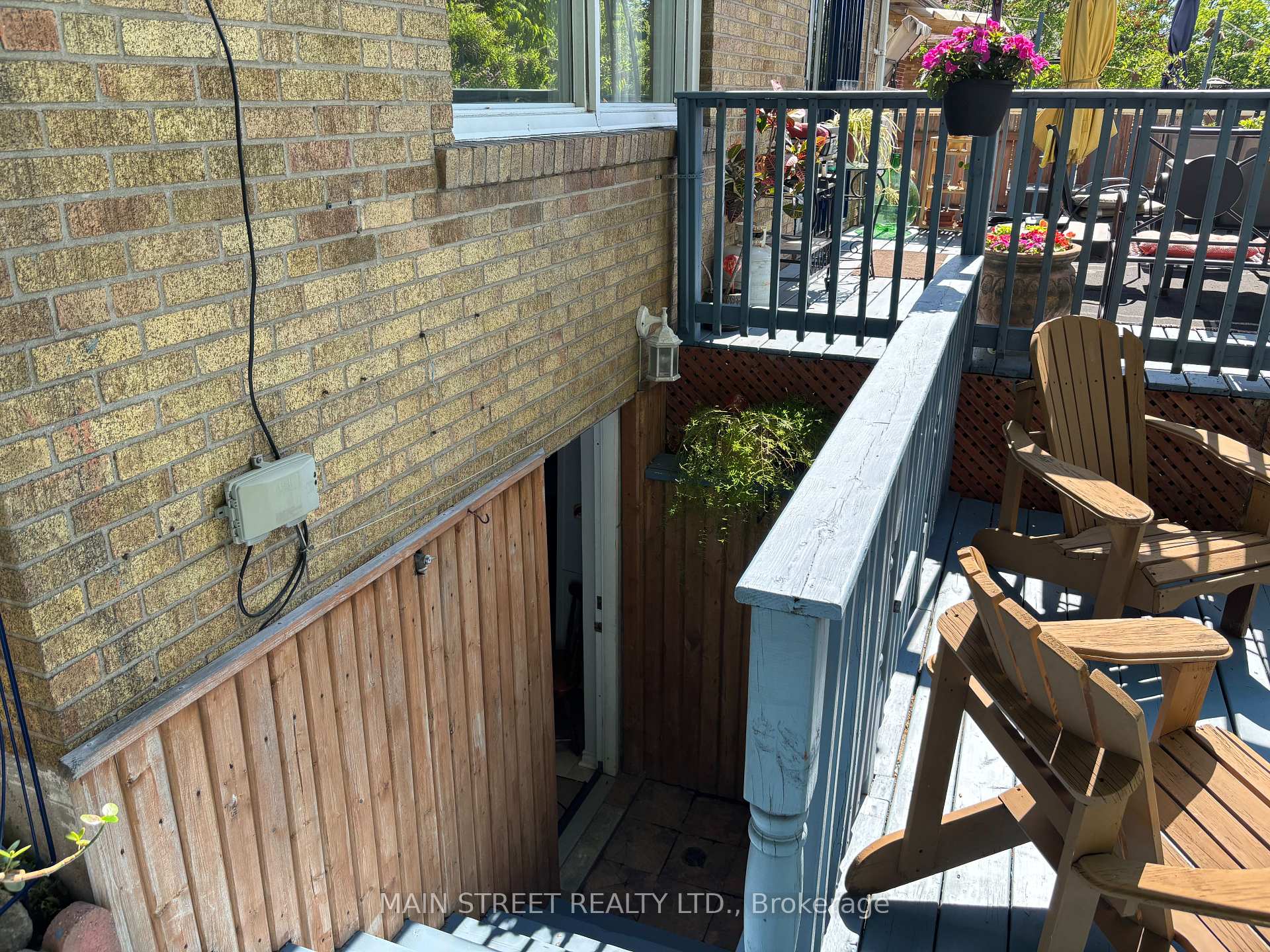 Photo 40 of 14 Westhampton Drive, Etobicoke, Kingsview Village-The Westway — HOMEH