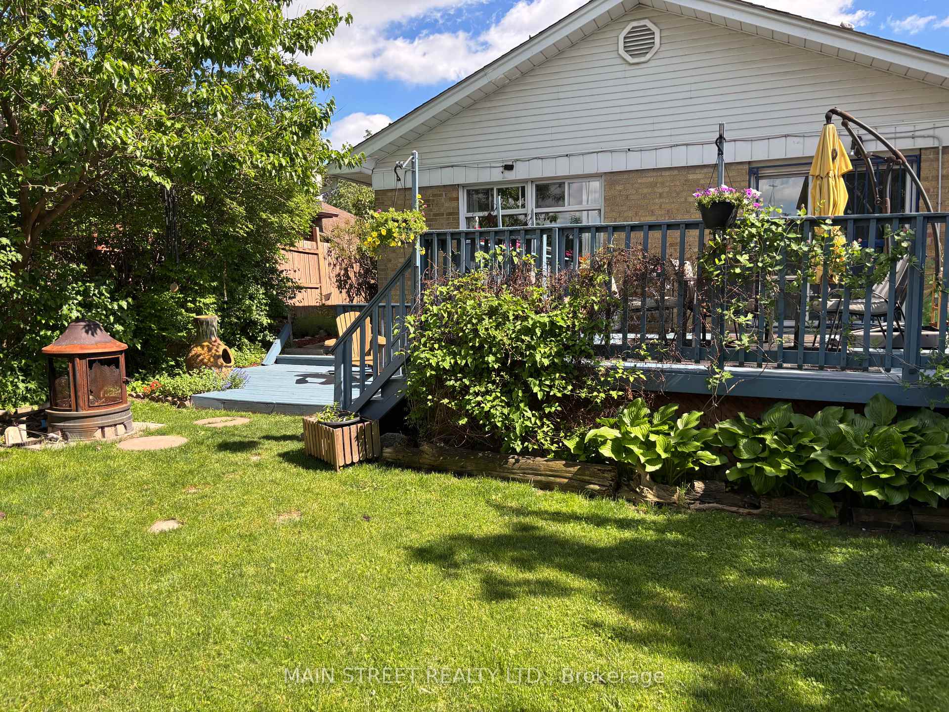 Photo 45 of 14 Westhampton Drive, Etobicoke, Kingsview Village-The Westway — HOMEH