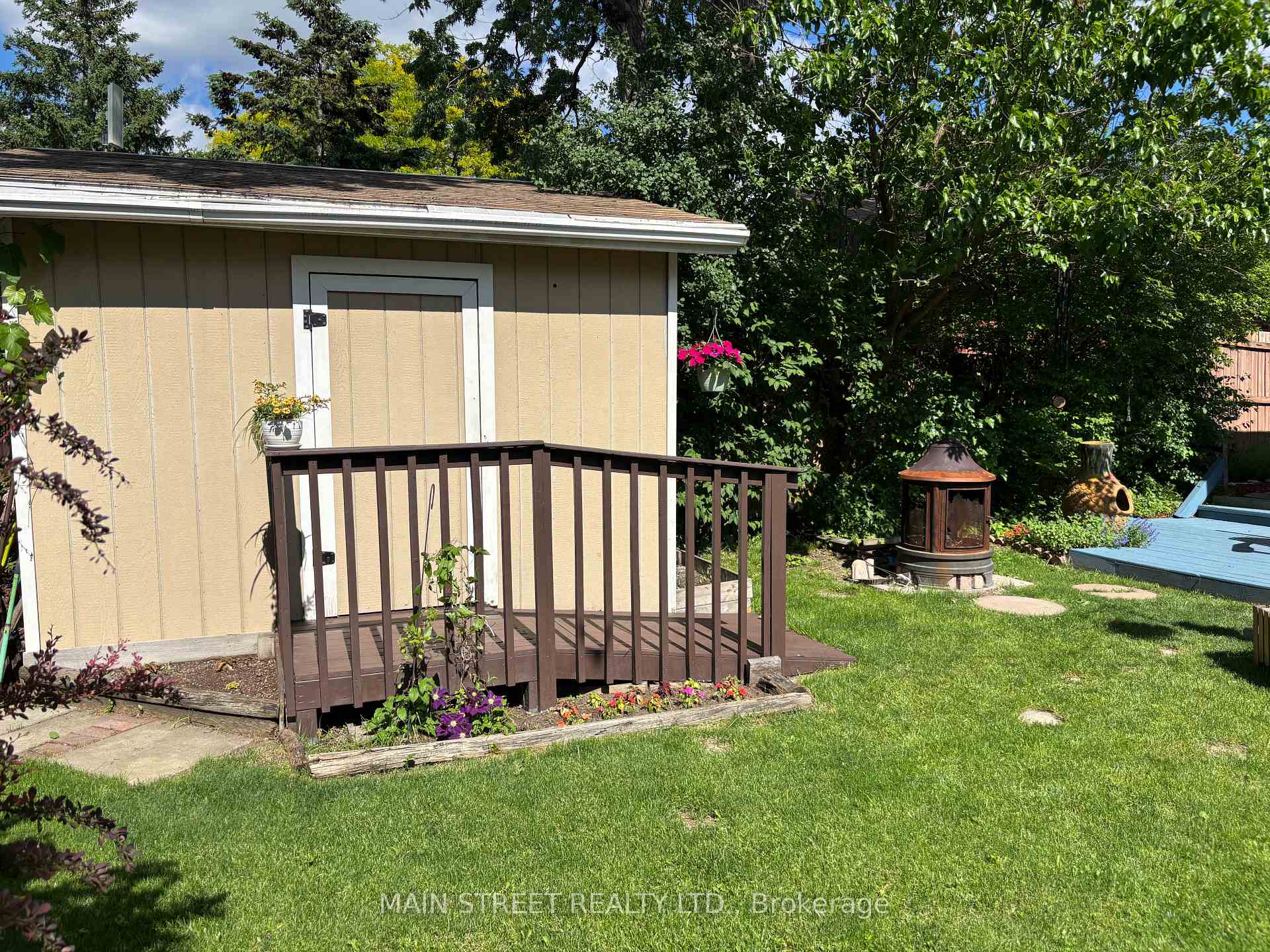 Photo 46 of 14 Westhampton Drive, Etobicoke, Kingsview Village-The Westway — HOMEH