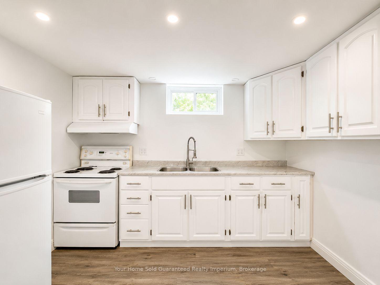 Photo 4 of Unit Lower, 19 Perth Street, St. Catharines, E. Chester — HOMEH