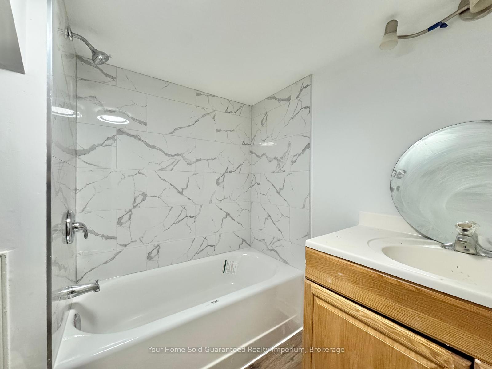 Photo 14 of Unit Lower, 19 Perth Street, St. Catharines, E. Chester — HOMEH