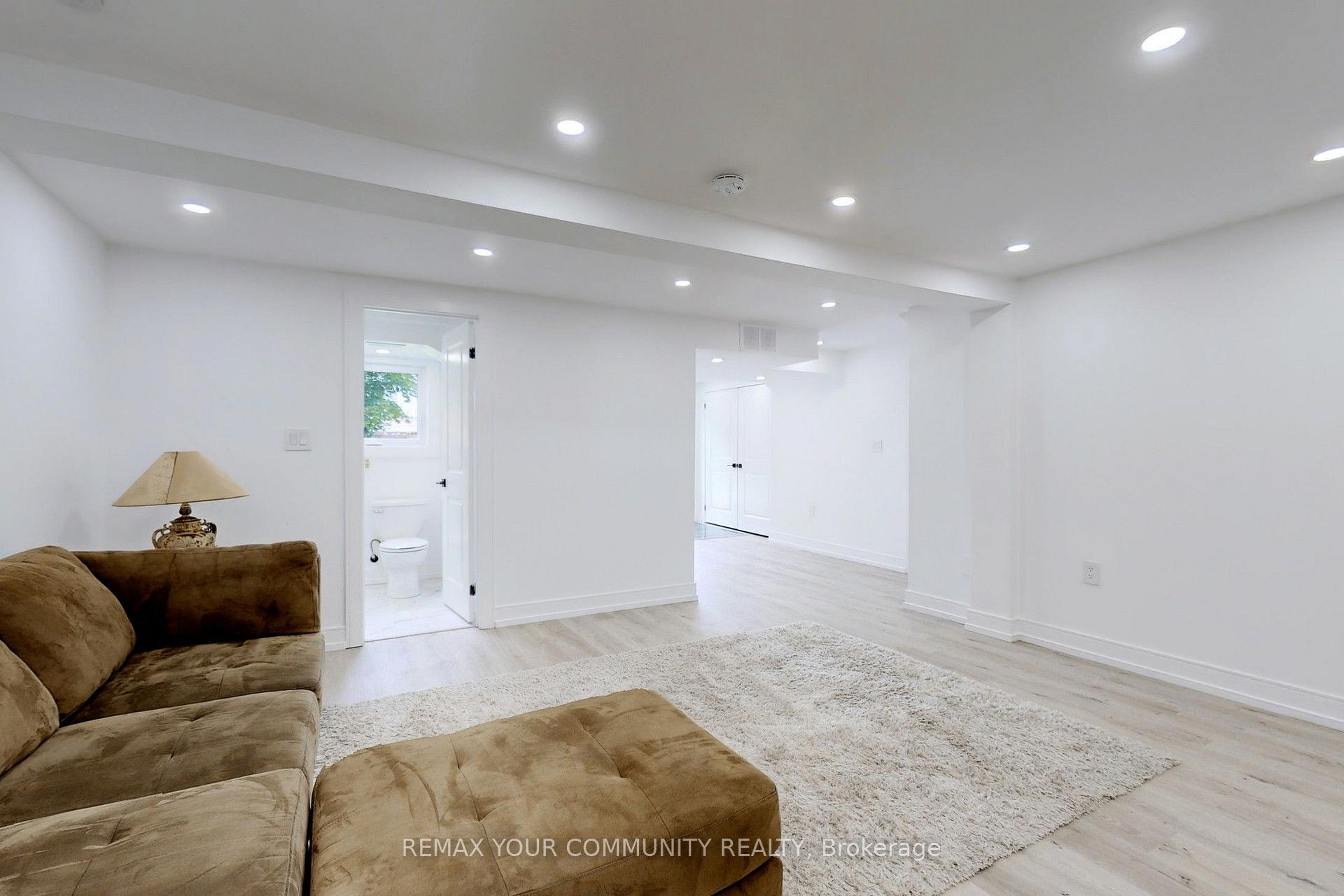 Photo 11 of 90 Tamarac Trail, Aurora, Aurora Highlands — HOMEH