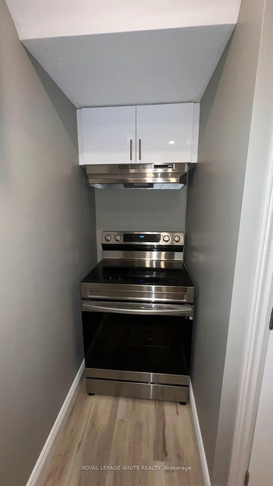 Photo 19 of 88 Baycliffe Drive, Whitby, Williamsburg — HOMEH