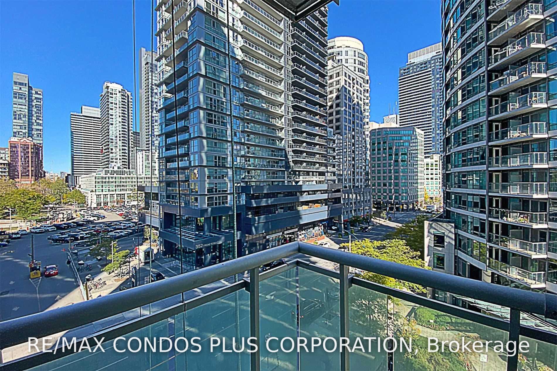 Photo 5 of Unit 705, 381 Front Street W, Toronto, Waterfront Communities — HOMEH