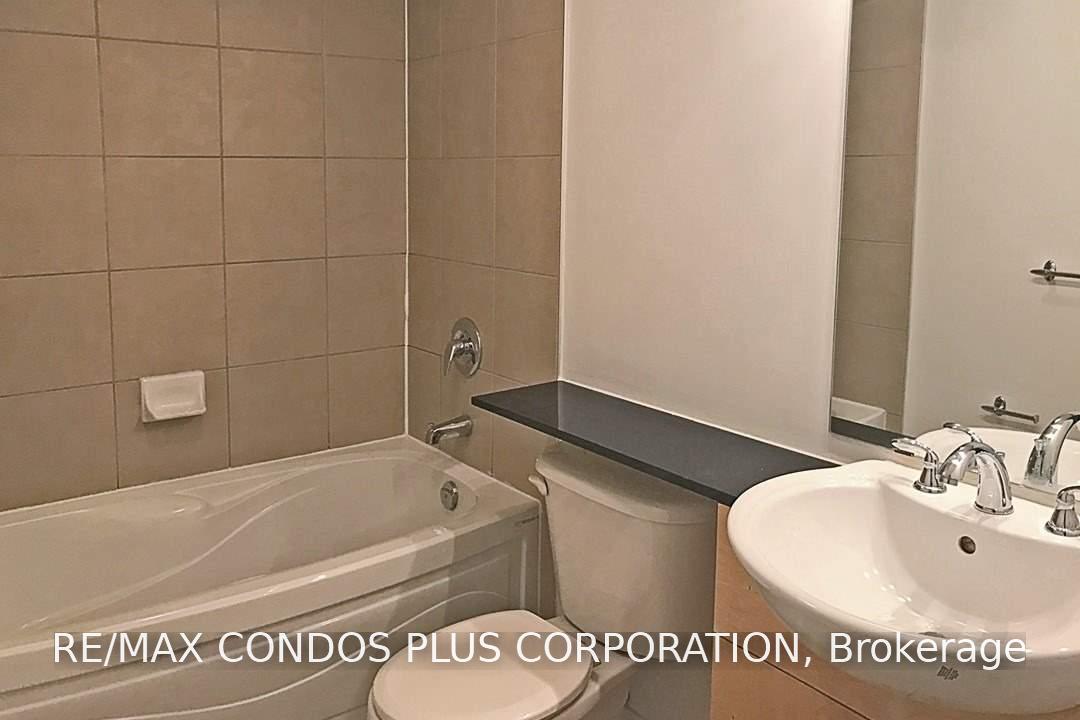 Photo 8 of Unit 705, 381 Front Street W, Toronto, Waterfront Communities — HOMEH