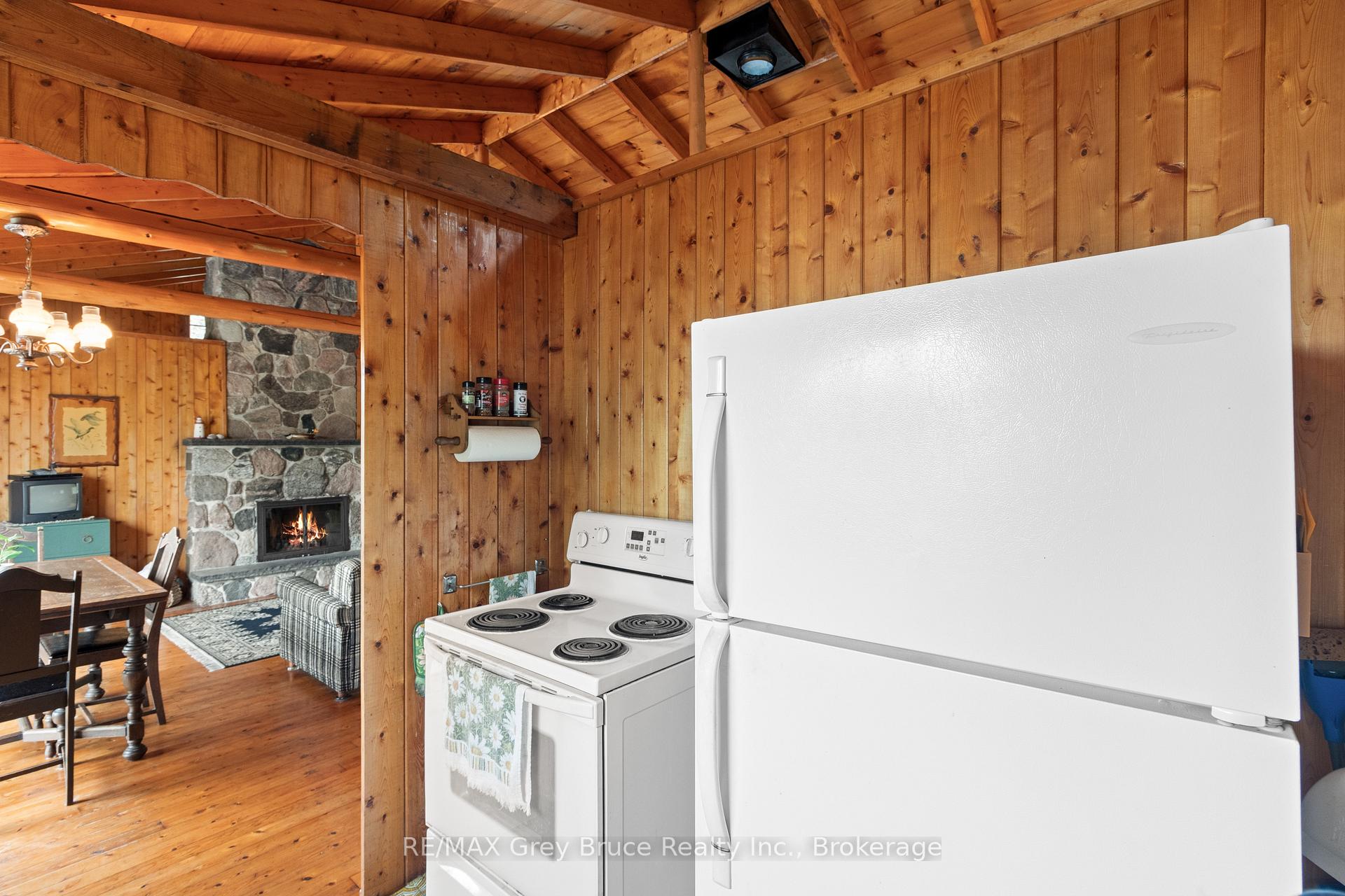 Photo 18 of 263 Eagle Road, Northern Bruce Peninsula — HOMEH