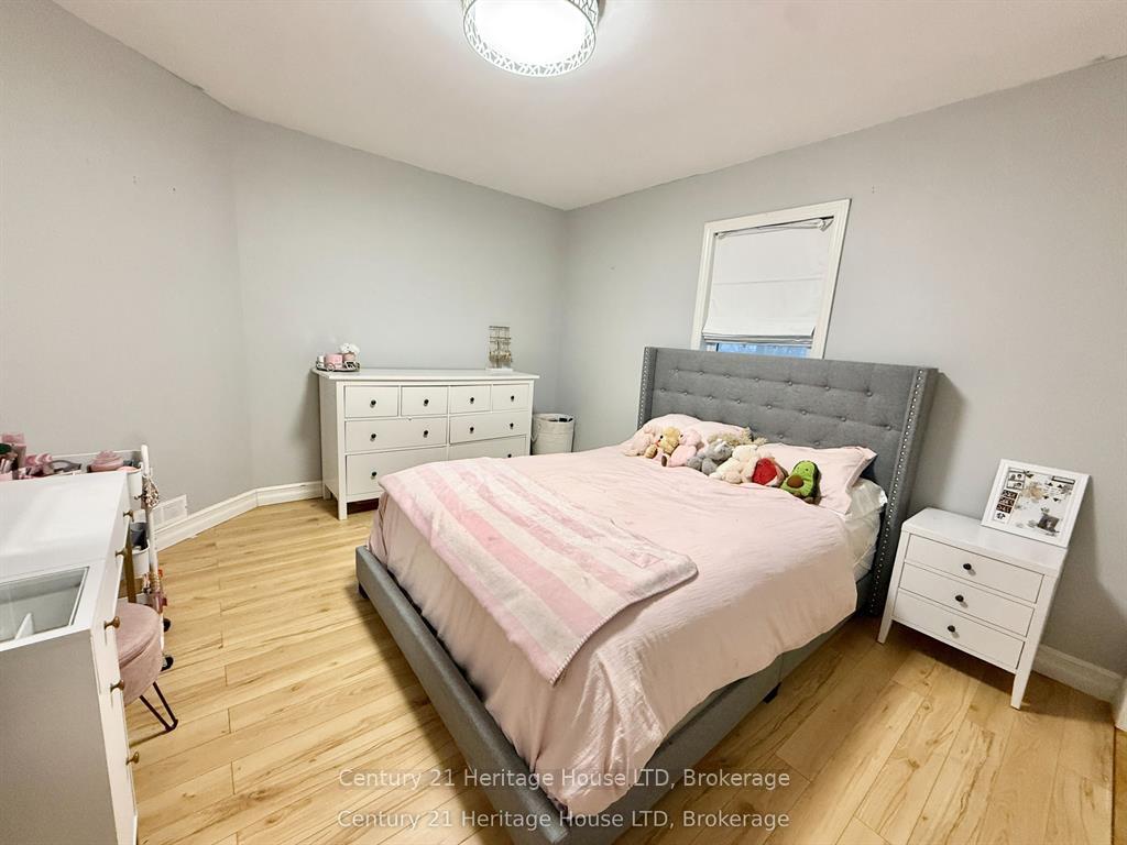 Photo 17 of 6021 Montrose Road, Niagara Falls, West Wood — HOMEH