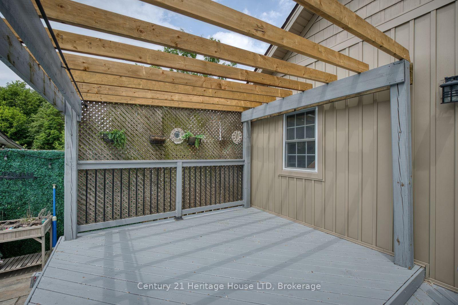 Photo 28 of 6021 Montrose Road, Niagara Falls, West Wood — HOMEH
