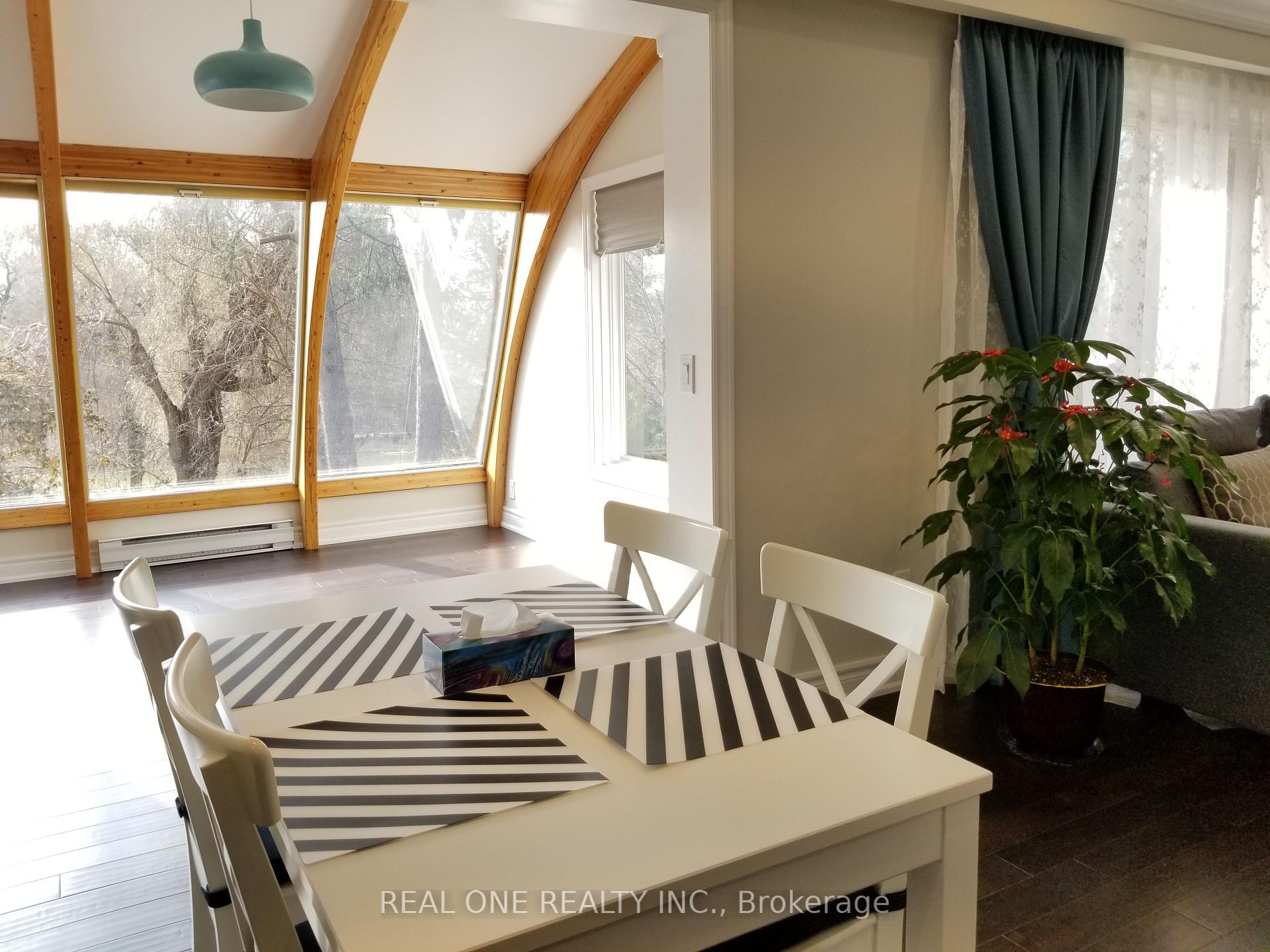 Photo 15 of 26 Applefield Drive, Scarborough, Bendale — HOMEH