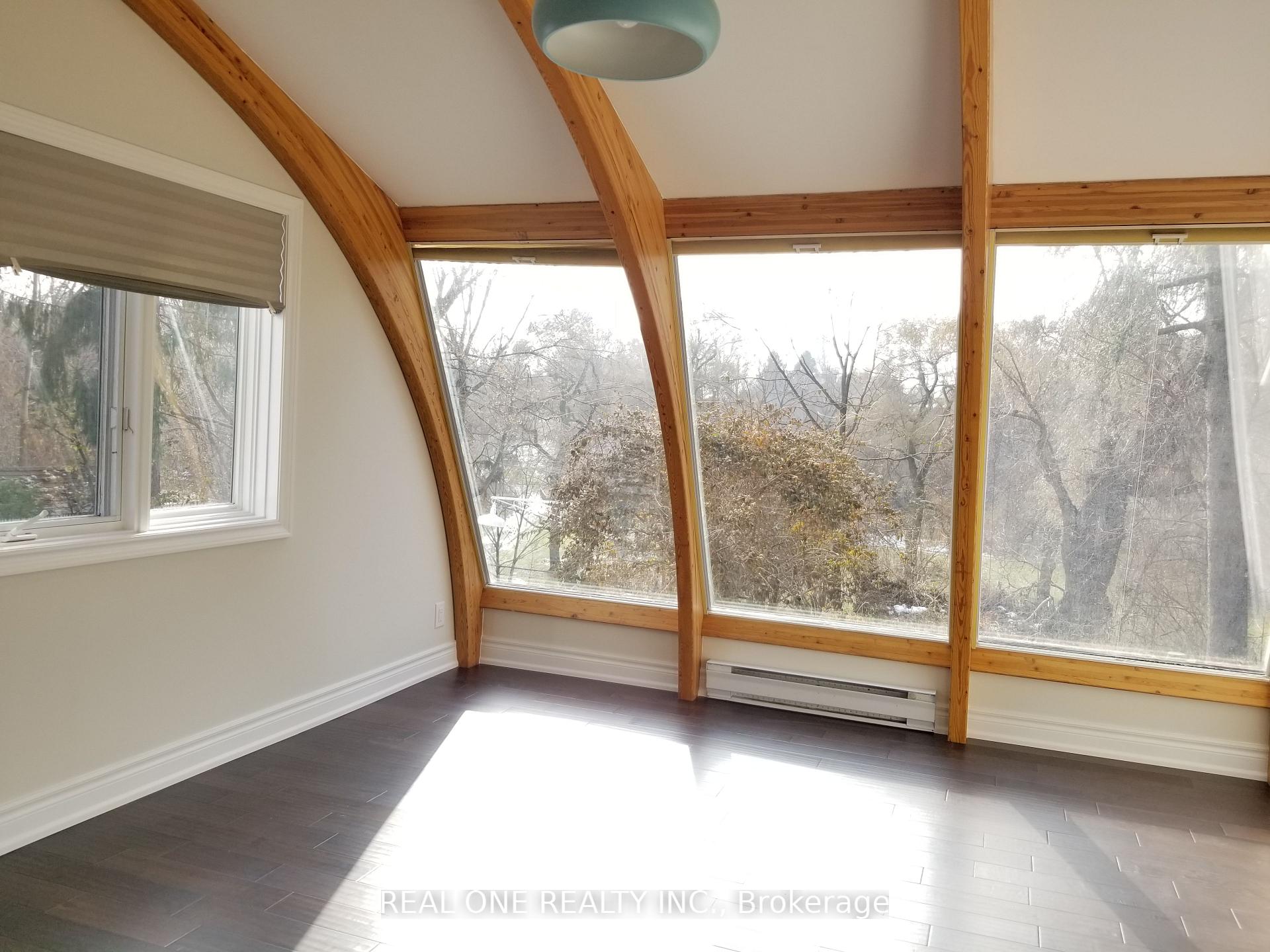 Photo 19 of 26 Applefield Drive, Scarborough, Bendale — HOMEH