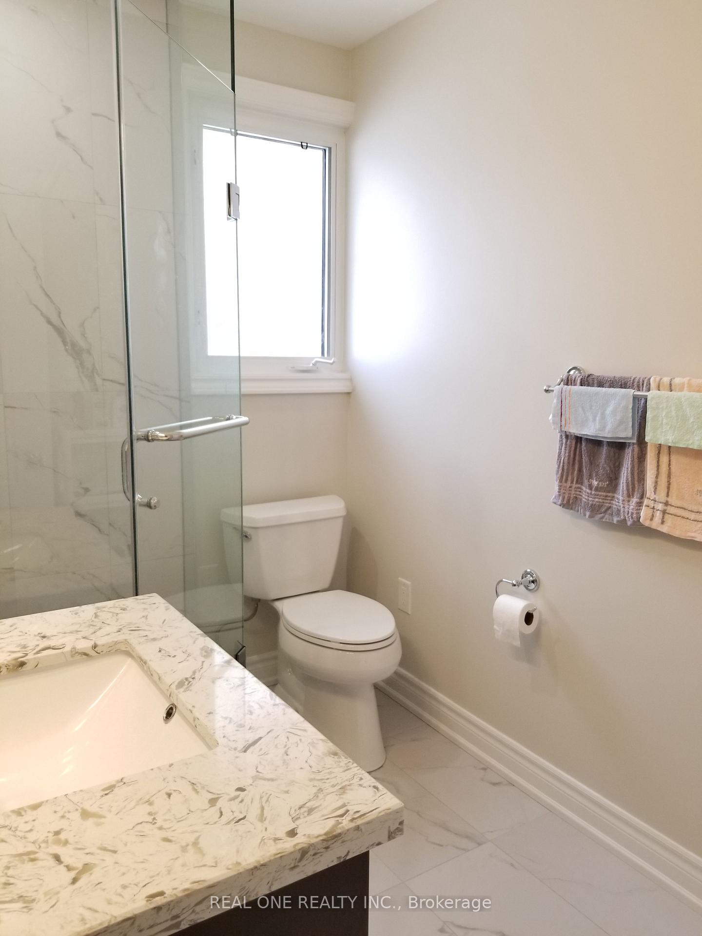 Photo 29 of 26 Applefield Drive, Scarborough, Bendale — HOMEH