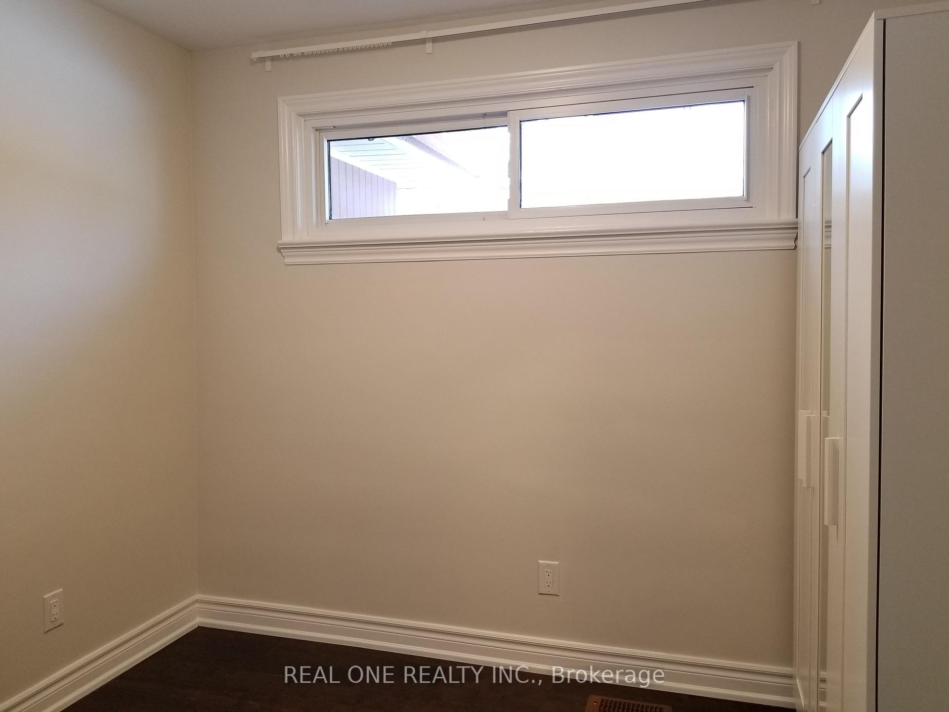 Photo 32 of 26 Applefield Drive, Scarborough, Bendale — HOMEH