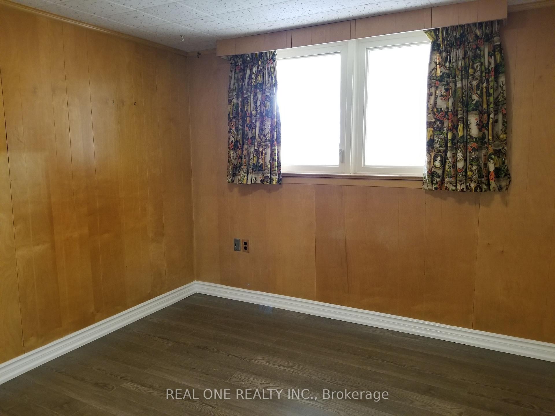 Photo 38 of 26 Applefield Drive, Scarborough, Bendale — HOMEH