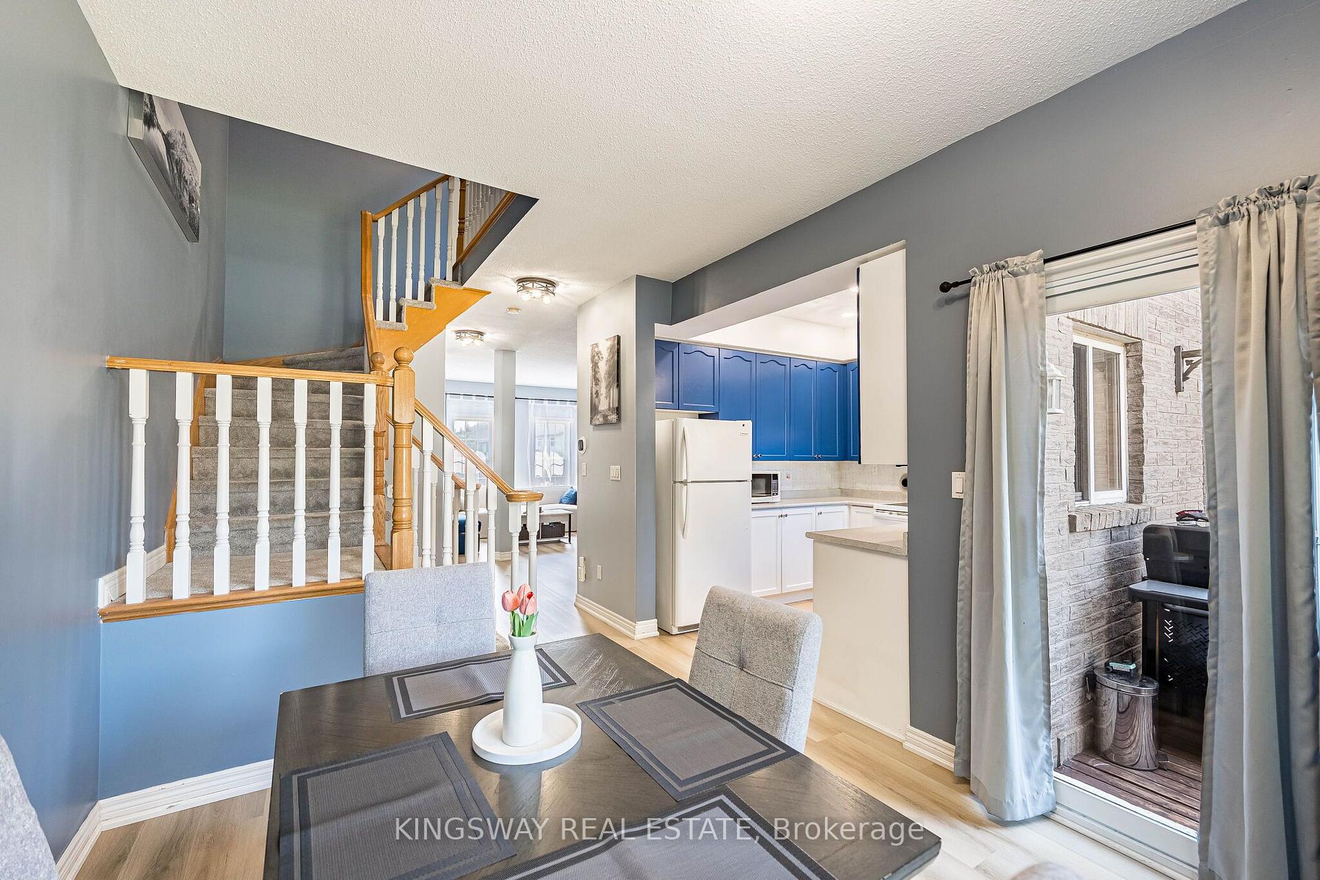 Photo 14 of 2057 White Dove Circle, Oakville, West Oak Trails — HOMEH