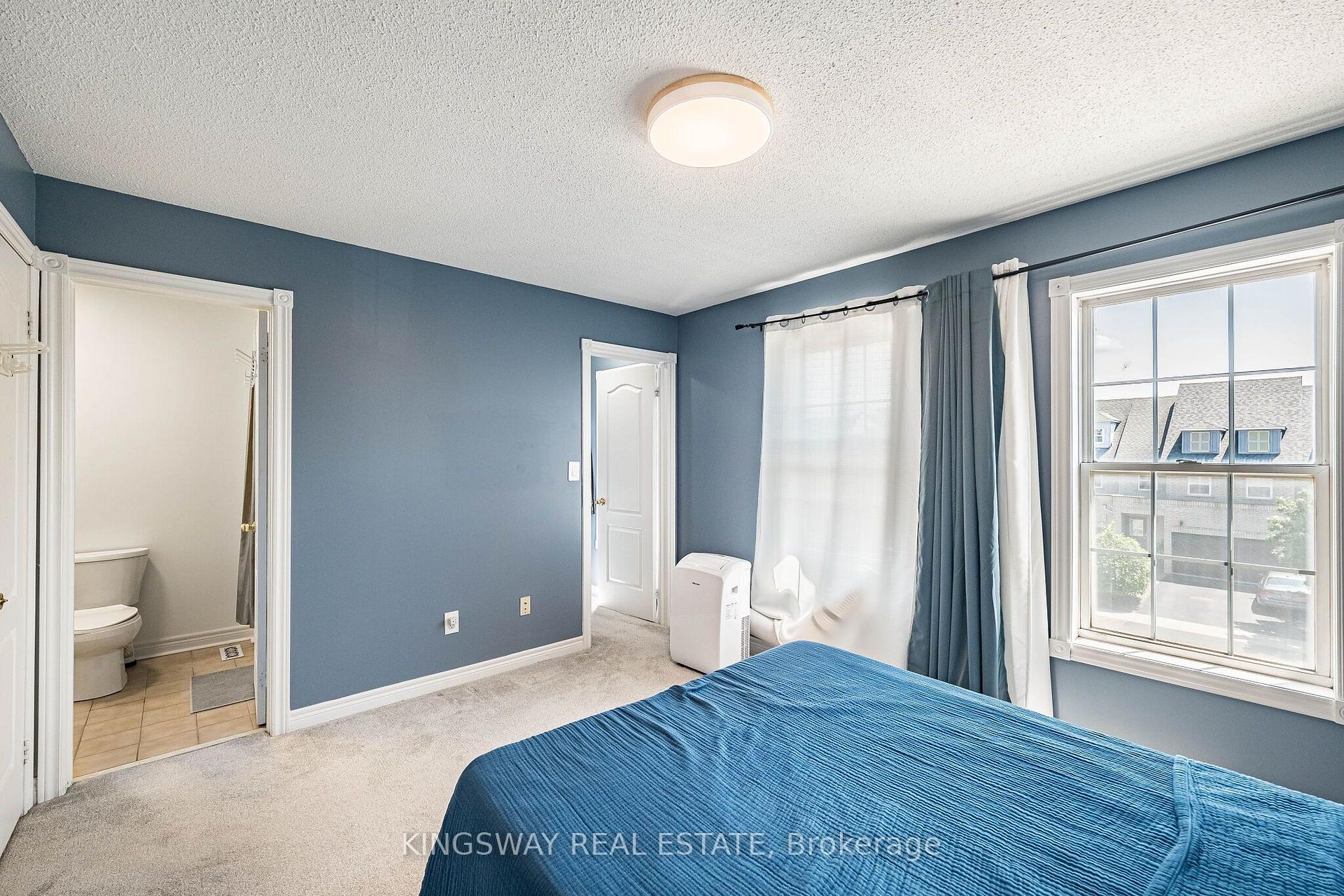 Photo 19 of 2057 White Dove Circle, Oakville, West Oak Trails — HOMEH