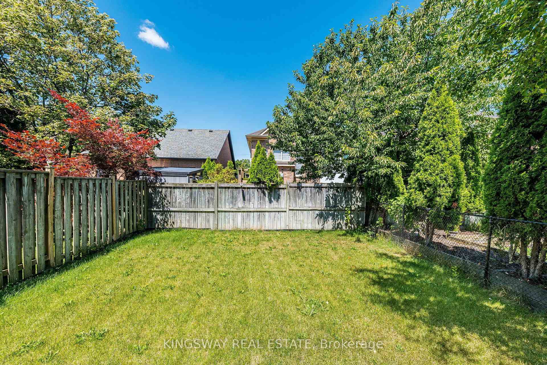Photo 33 of 2057 White Dove Circle, Oakville, West Oak Trails — HOMEH