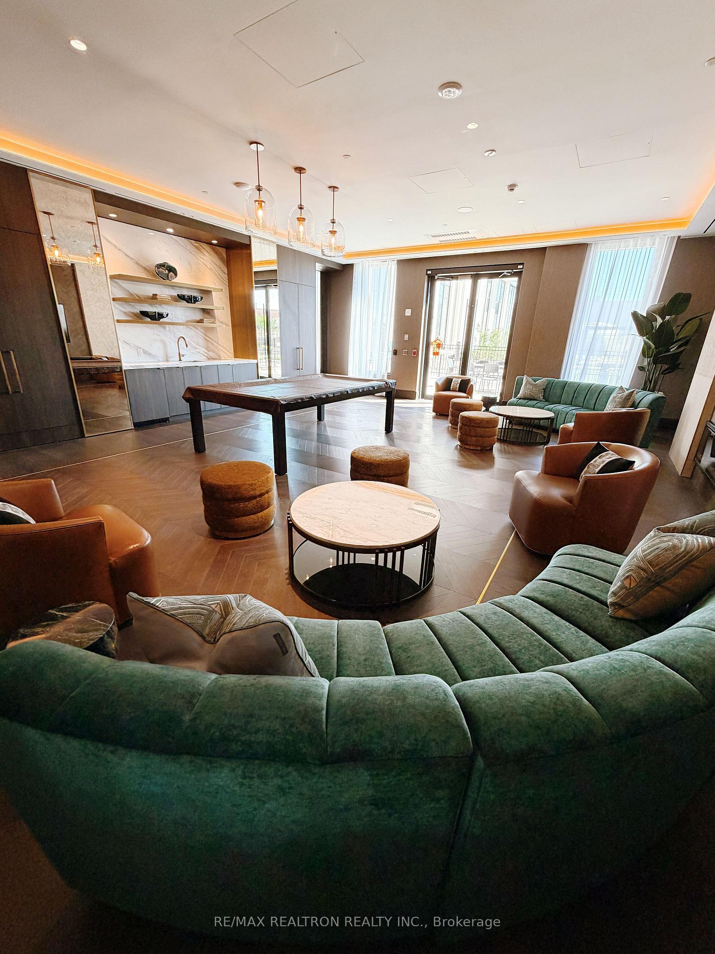Photo 15 of Unit 607, 5 Meadowdale Road E, Vaughan, Vaughan Corporate Centre — HOMEH