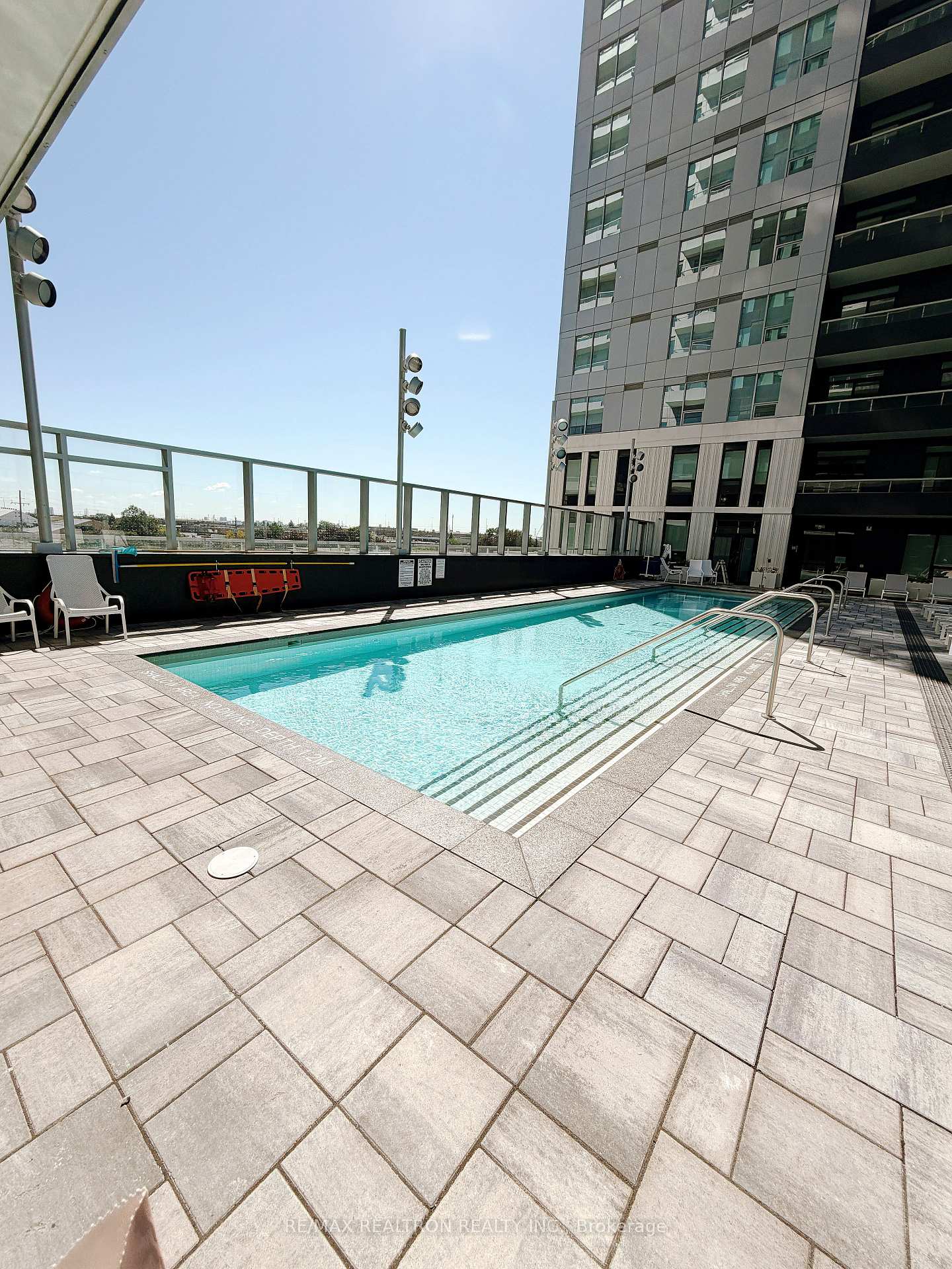 Photo 18 of Unit 607, 5 Meadowdale Road E, Vaughan, Vaughan Corporate Centre — HOMEH