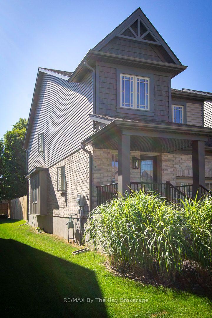Photo 6 of 131 Stonebrook Way, Grey Highlands — HOMEH